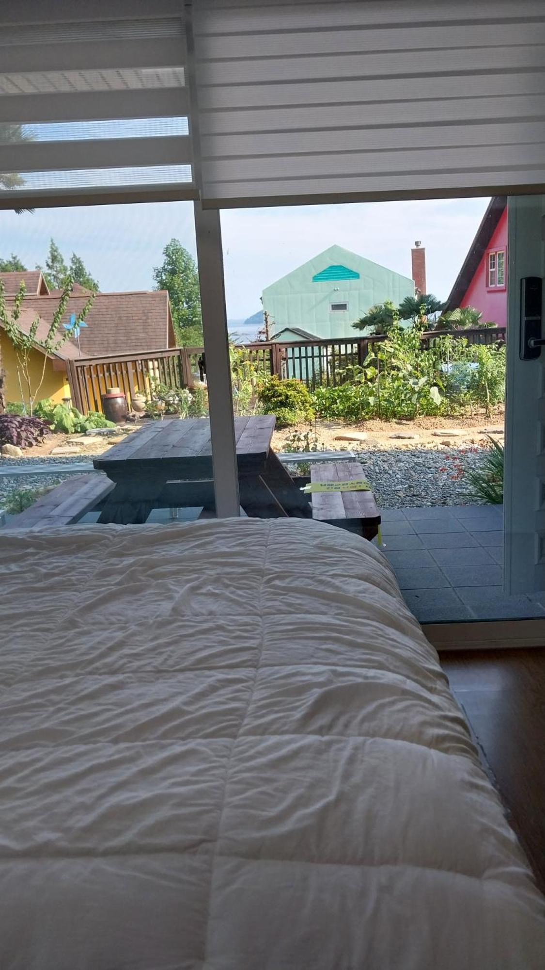 Hotel White House Namhae Exterior foto